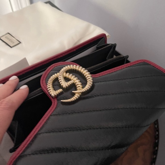 GUCCI New Marmont black red leather shoulder small bag,wallet on chain Authentic - Picture 7 of 13